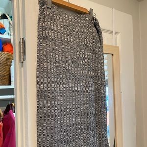 Knit bodycon midi skirt